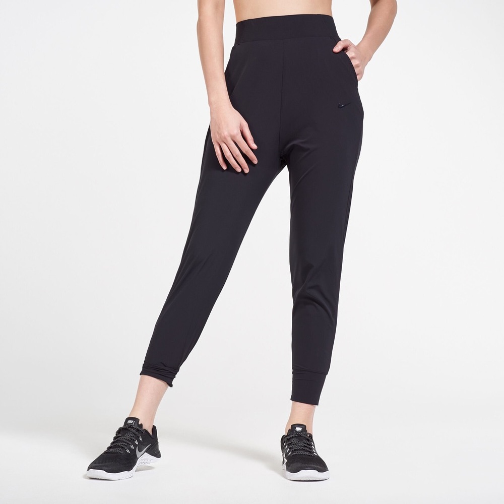 Nike Women's Bliss Luxe 7/8 Training Pants Size Sm Black CU4603-010